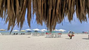 Riviera Maya Beach Vendors Laurentiu Morariu Unsplash clamp down on Riviera Maya Beach Vendors