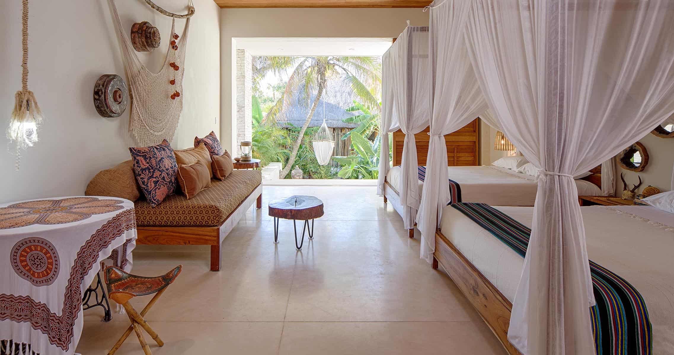 Casa Xixim largest beedroom