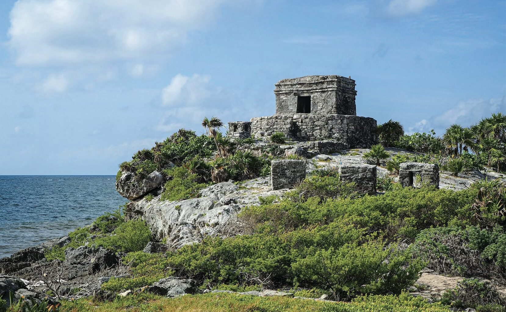 Tulum overlooking water Jonas Lang UNsplash > Riviera Maya Ruins Tulum.jpg