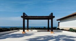 Fideicomiso in Riviera Maya Luxury house with overlooking sea - Maxwell Young Unsplash